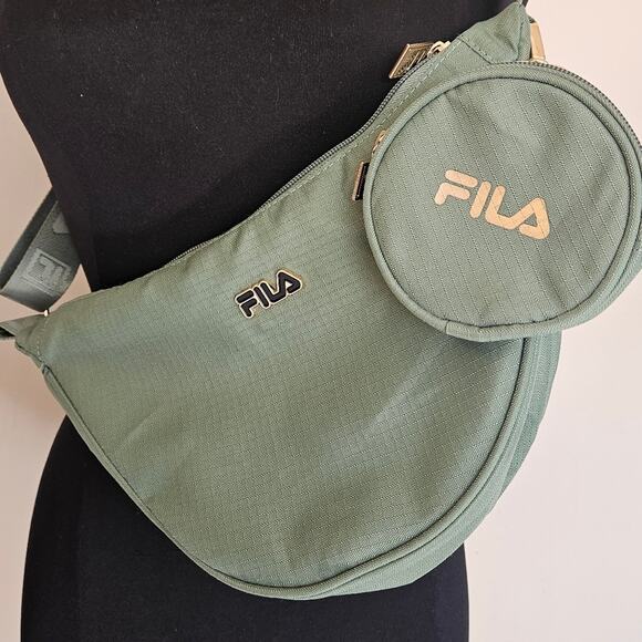 FILA Green Belt Bag NWOT - Picture 1 of 7